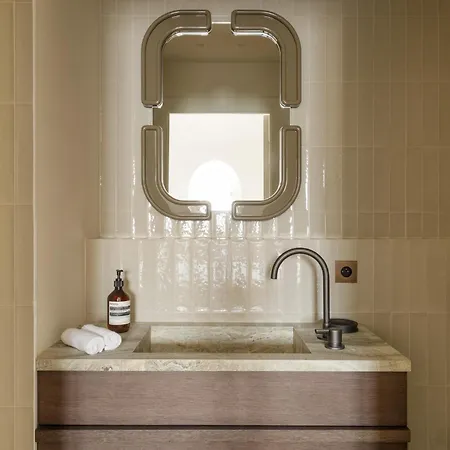 Highstay Maisons - Boétie Hotel Parigi